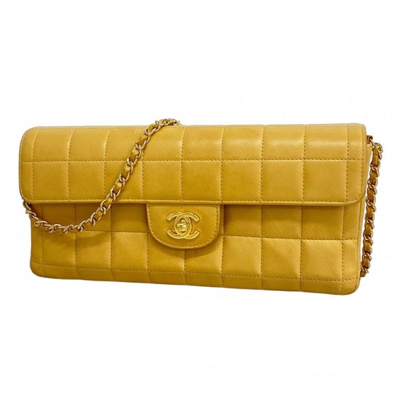 CHANEL Brown Lambskin Leather Shoulder Bag - Picture 1 of 13